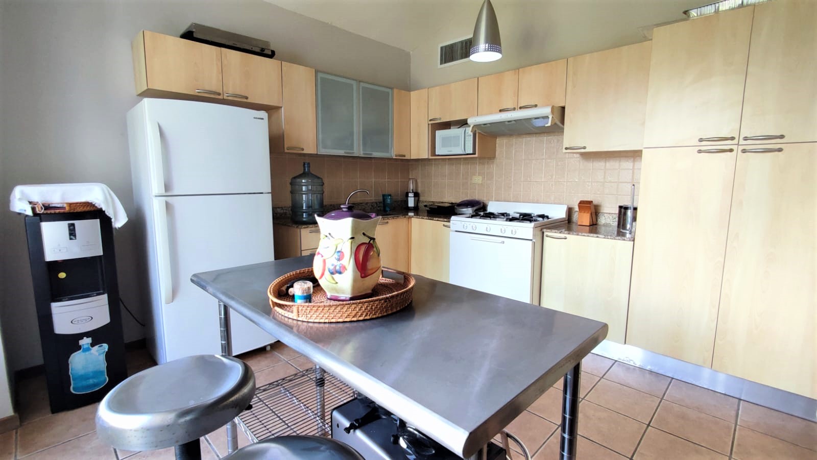 WhatsApp Image 2023-04-11 at 17.3