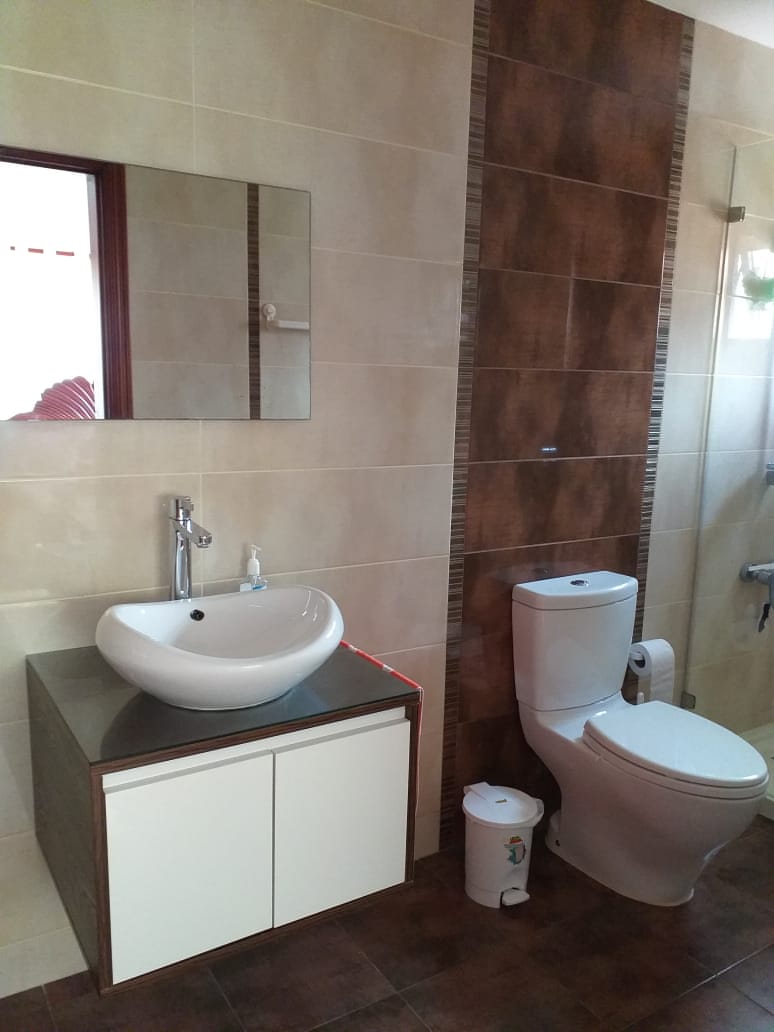 a7dba5cc-e998-40dd-a324-1c2107f3b1a1