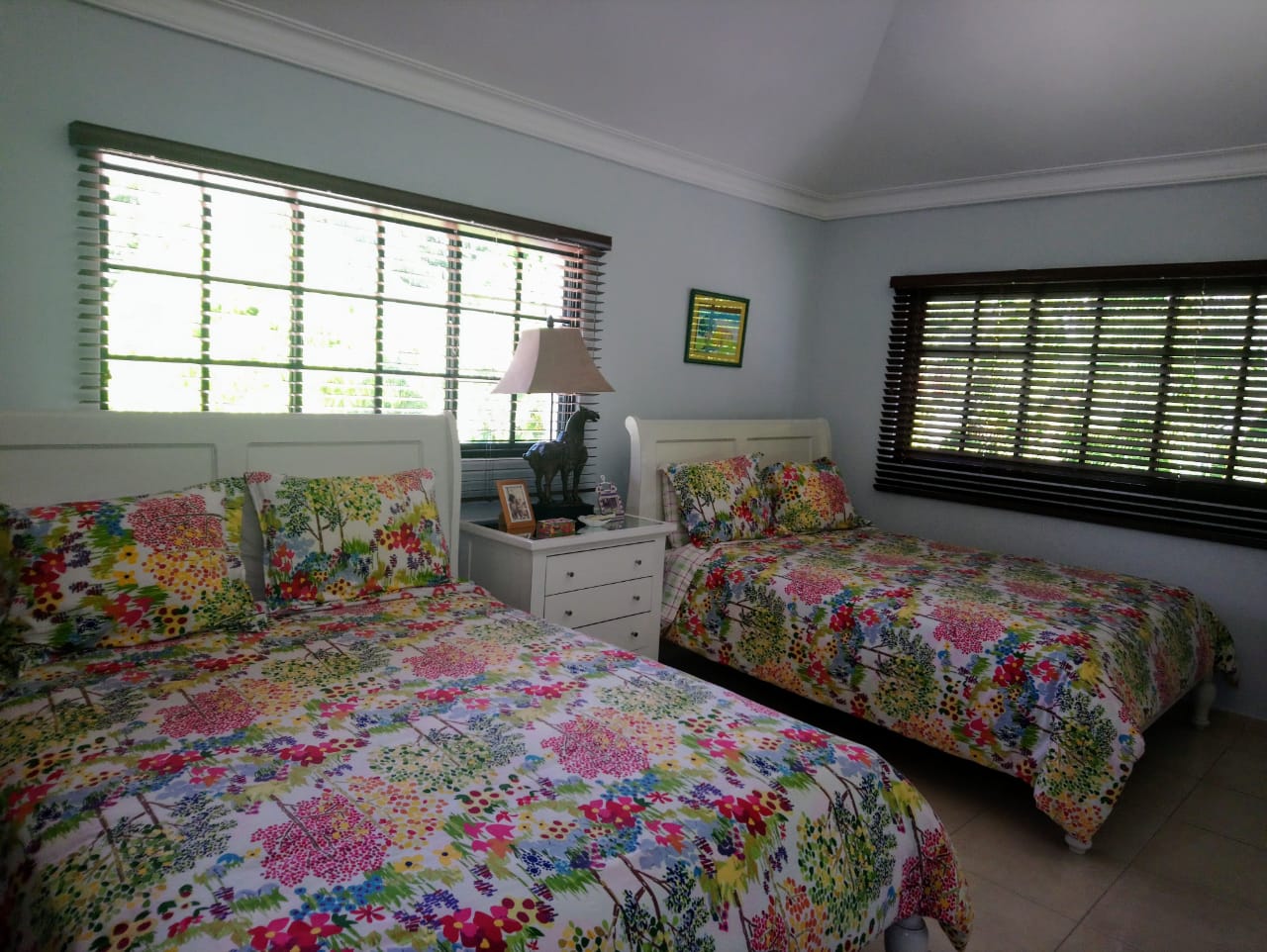 f8314c71-6a73-49e0-8ca1-4bb19e67b05c